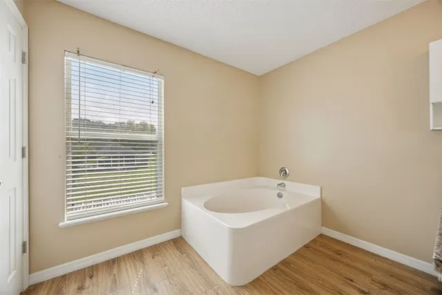 $480,000 | 54748 Spring Lake Drive, Callahan, FL 32011