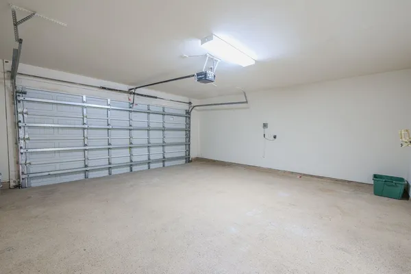 a view of a garage