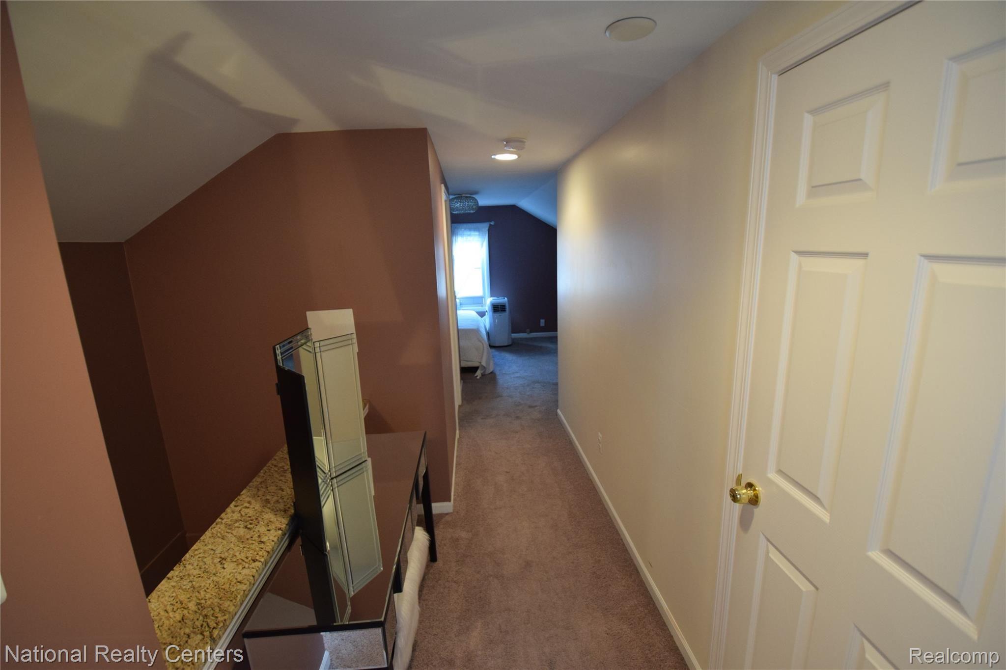 20125 Rensellor Street Livonia, MI 48152 - Photo 10 of 16 Upper Bedroom