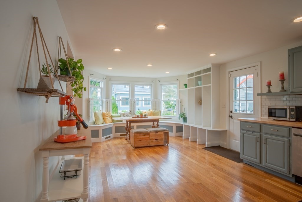 44 Evans Road Marblehead, MA 01945 - Photo 1 of 35 Gallery Image 1