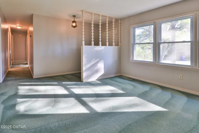 a view of an entryway