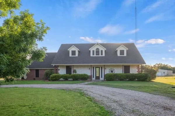 $715,000 | 314 County Road 3585, Dike, TX 75437