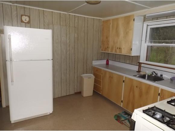 61 Platt Road Highgate, VT 05460 - Photo 17 of 36