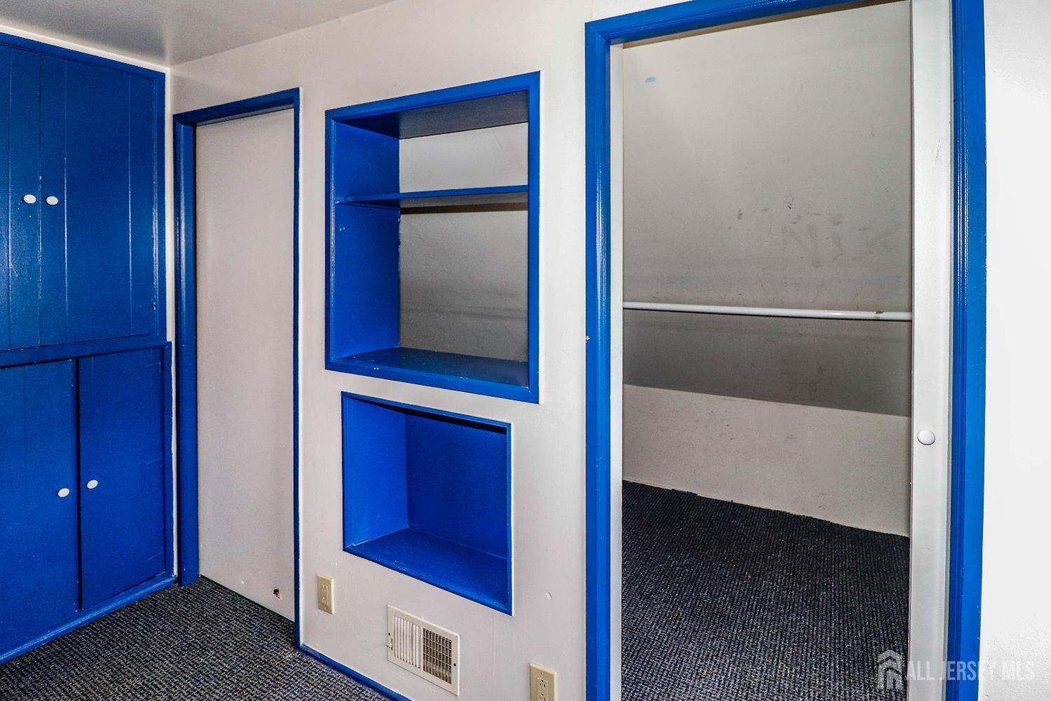 23 Montview Road Edison, NJ 08837 - Photo 22 of 35