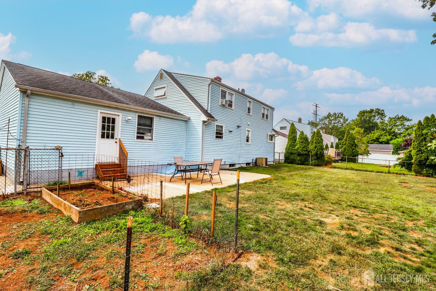 23 Montview Road Edison, NJ 08837 - Photo 32 of 35