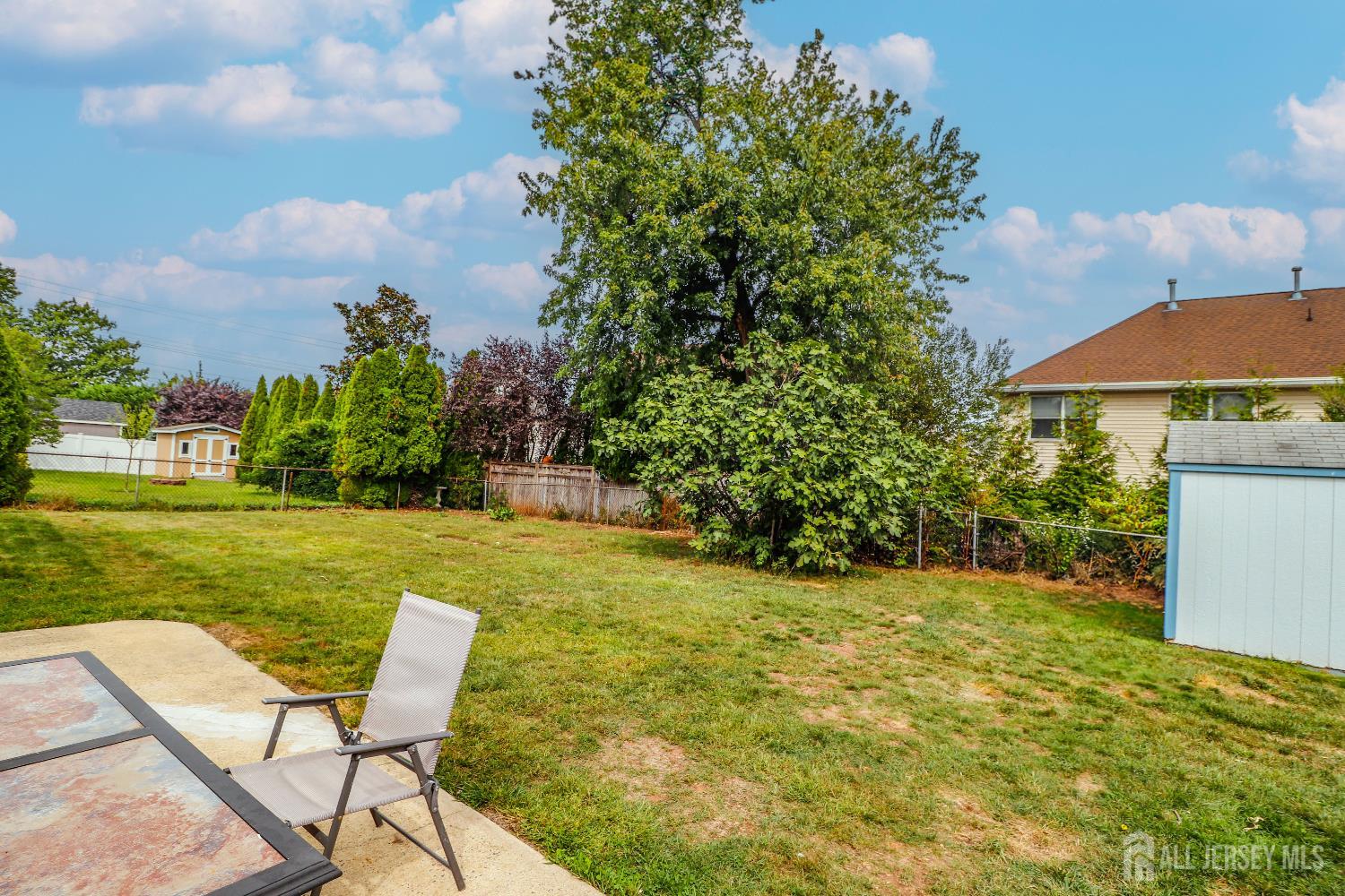 23 Montview Road Edison, NJ 08837 - Photo 33 of 35