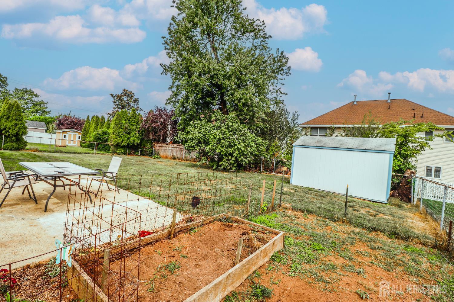 23 Montview Road Edison, NJ 08837 - Photo 34 of 35