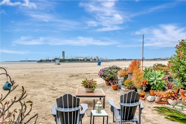 $1,550,000 | 1200 East Ocean Boulevard, Unit 12, Long Beach, CA 90802