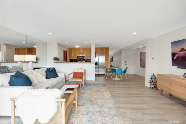 $1,550,000 | 1200 East Ocean Boulevard, Unit 12, Long Beach, CA 90802