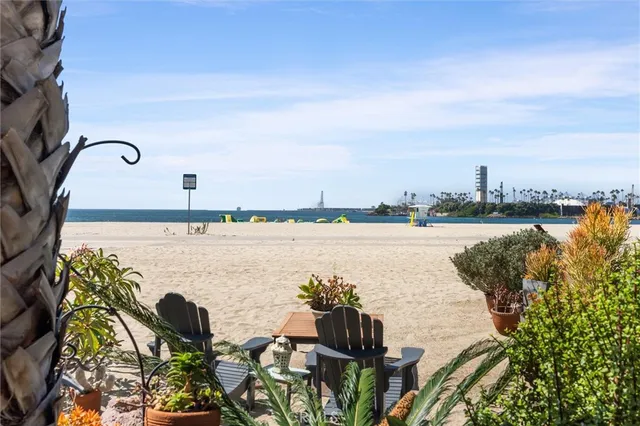 $1,550,000 | 1200 East Ocean Boulevard, Unit 12, Long Beach, CA 90802