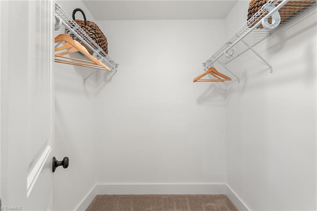 2216 Whites Mill Road High Point, NC 27265 - Photo 14 of 32