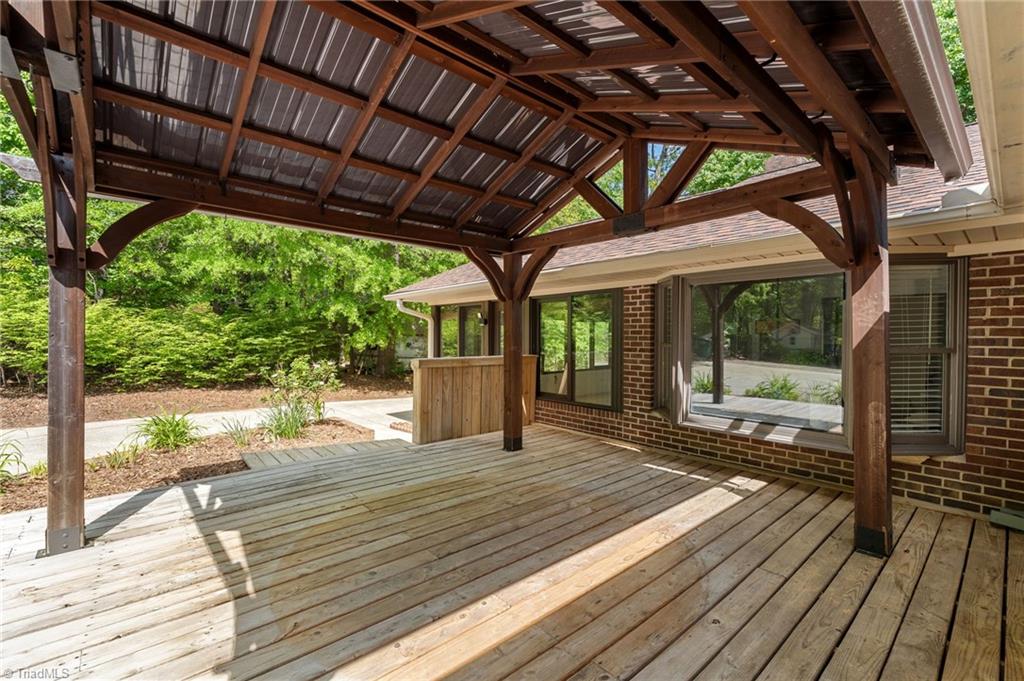 2216 Whites Mill Road High Point, NC 27265 - Photo 23 of 32