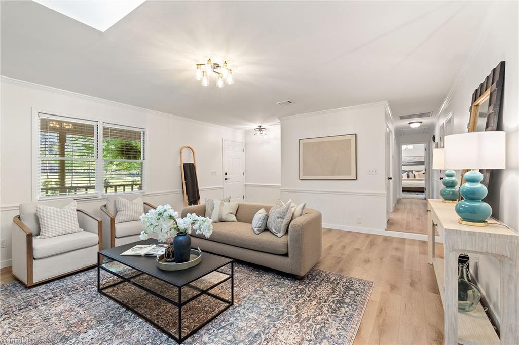 2216 Whites Mill Road High Point, NC 27265 - Photo 4 of 32