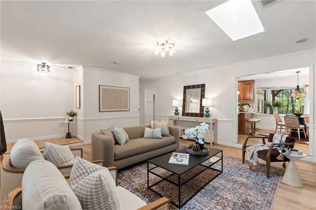 2216 Whites Mill Road High Point, NC 27265 - Photo 5 of 32