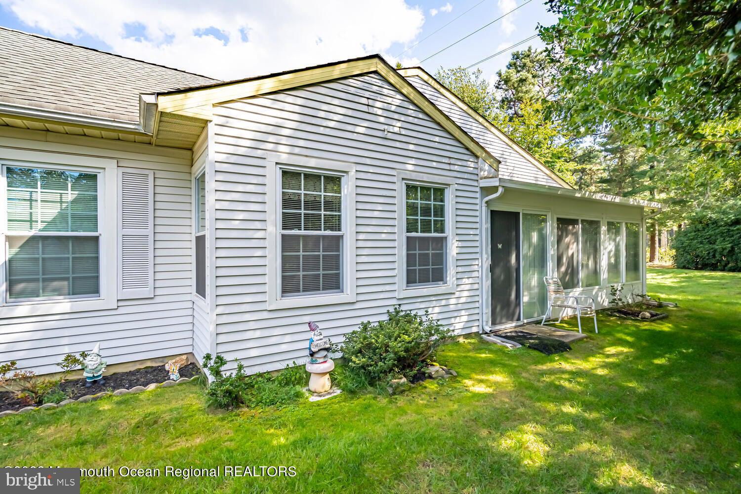 144 Sunset Road Manchester Township, NJ 08759 - Photo 3 of 21