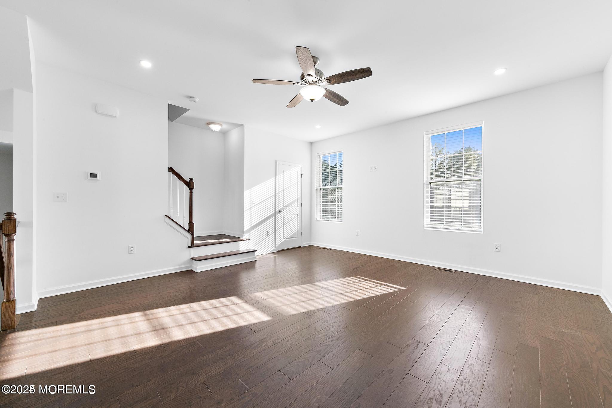 307 Revival Road Brick, NJ 08723 - Photo 4 of 26 4