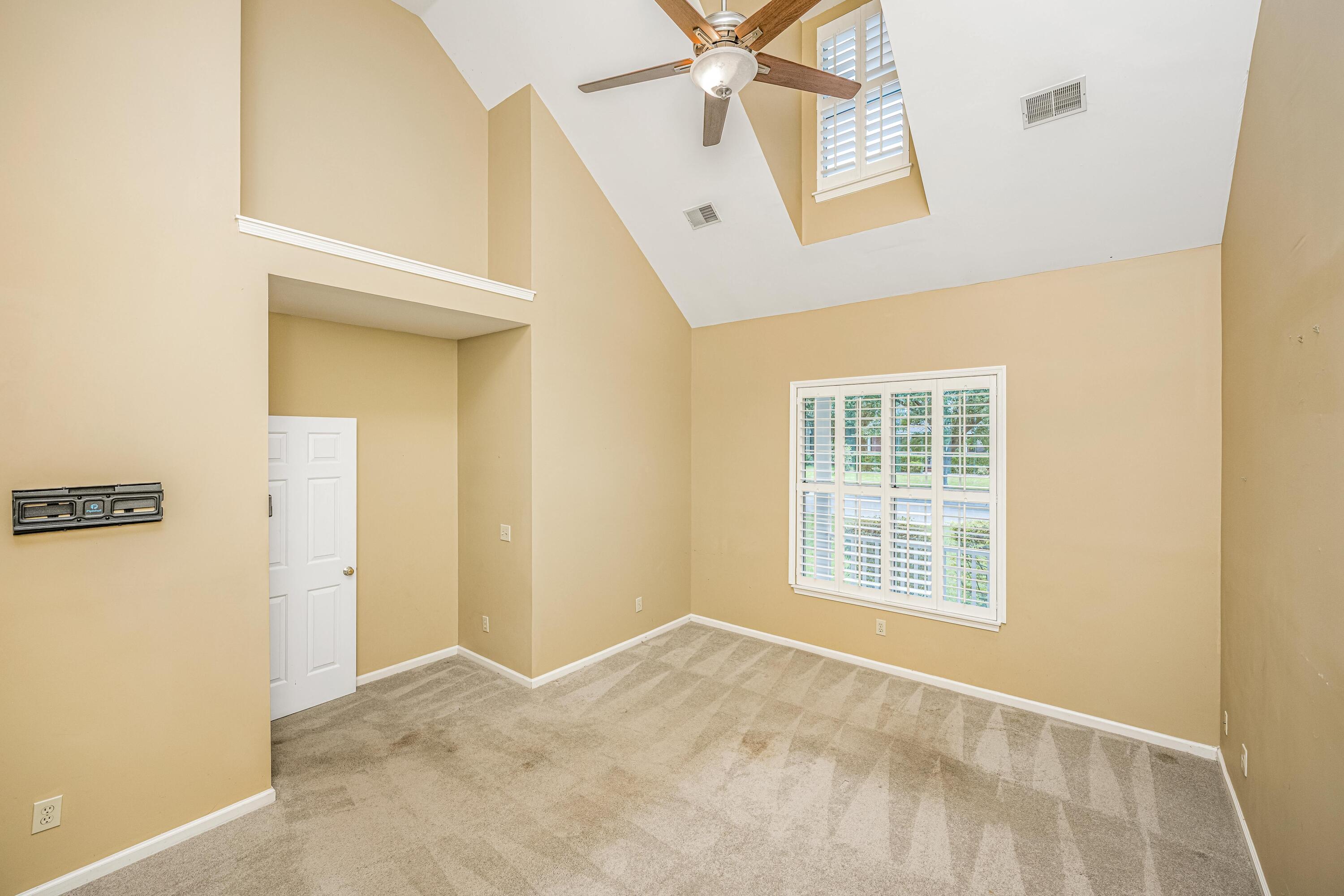 2717 Merwether Lane Mount Pleasant, SC 29466 - Photo 21 of 46 2717MerwetherLane029