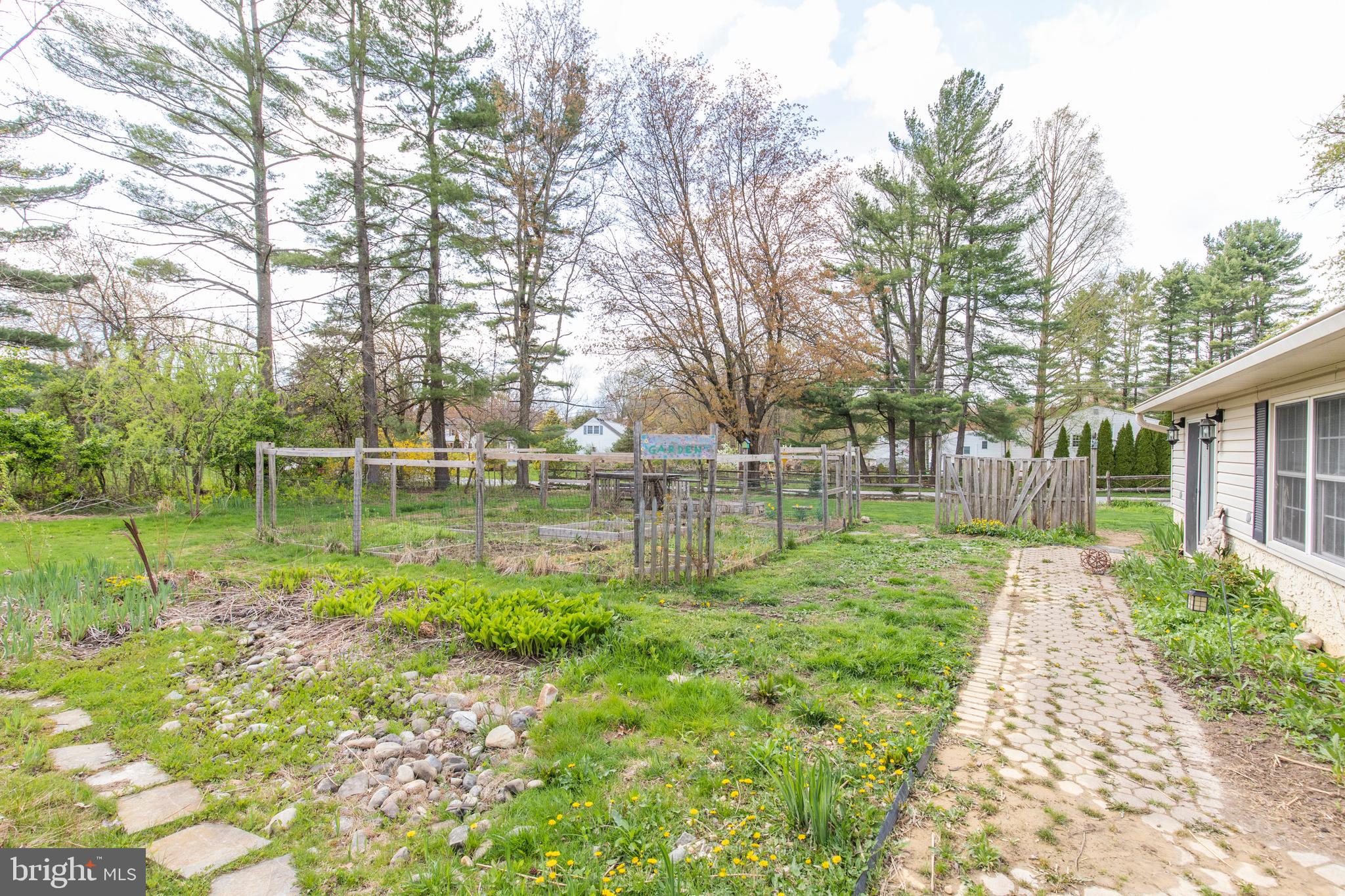 101 Glendale Road Exton, PA 19341 - Photo 8 of 50 Gallery Image 8
