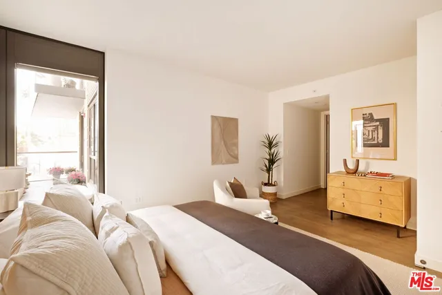 $1,299,000 | 1755 Ocean Avenue, Unit 308, Santa Monica, CA 90401