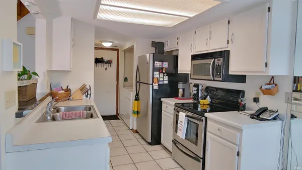 $154,900 | 6212 Sawmill Woods Drive, Fort Wayne, IN 46835