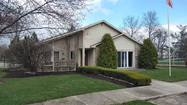 $154,900 | 6212 Sawmill Woods Drive, Fort Wayne, IN 46835