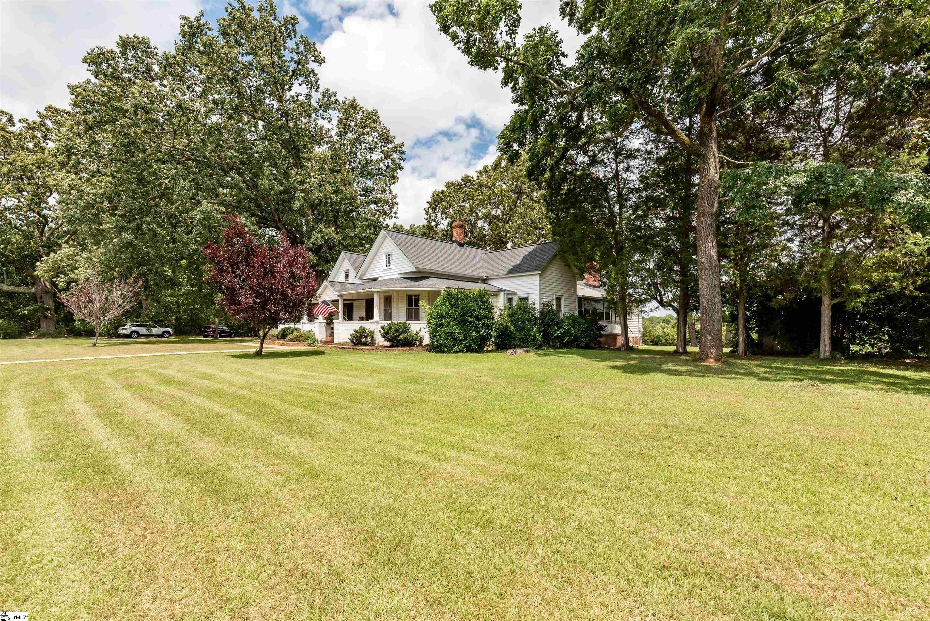 4103 Fork Shoals Road Simpsonville, SC 29680 - Photo 3 of 36