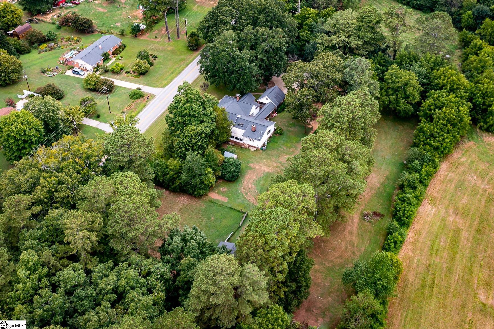 4103 Fork Shoals Road Simpsonville, SC 29680 - Photo 32 of 36