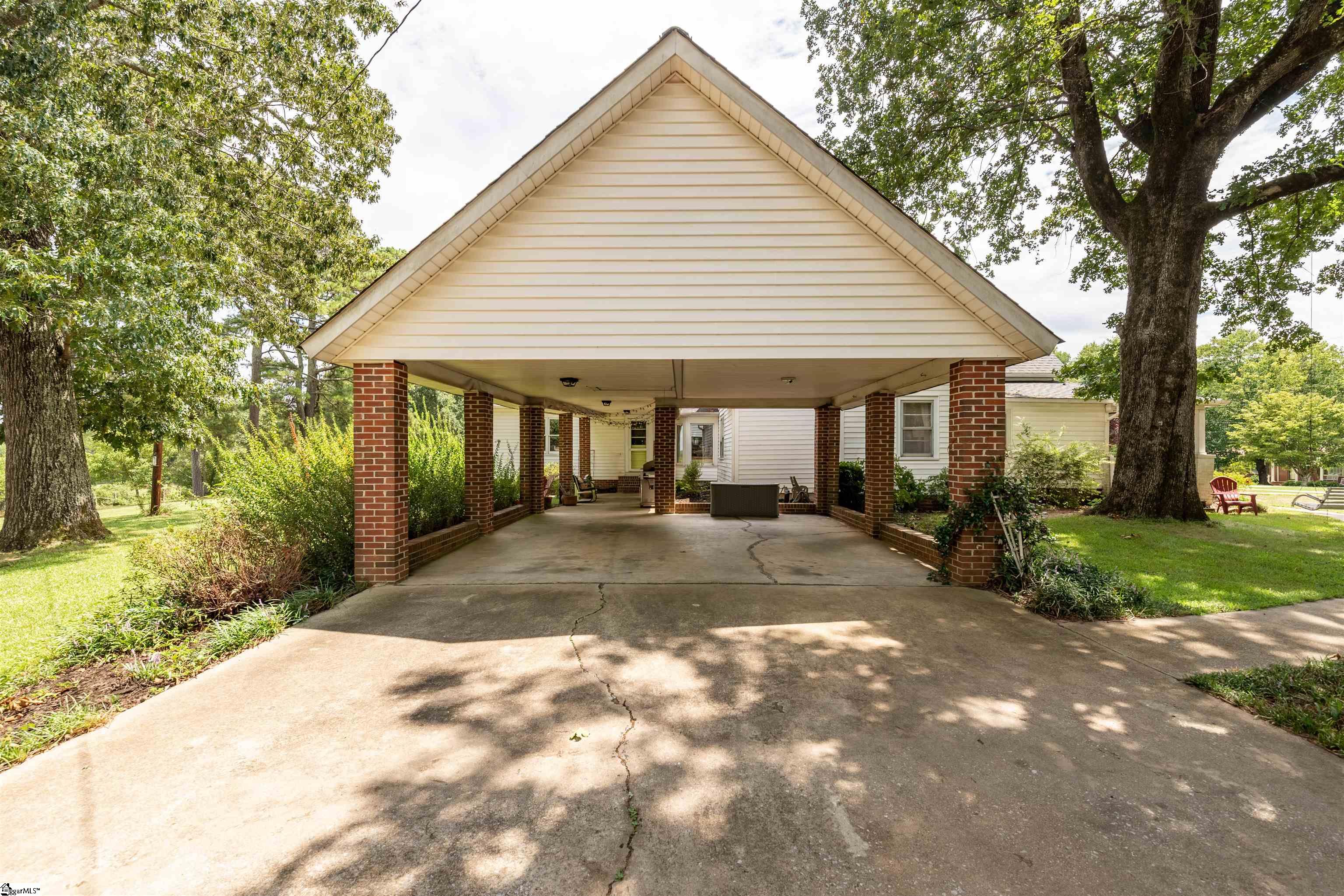 4103 Fork Shoals Road Simpsonville, SC 29680 - Photo 34 of 36