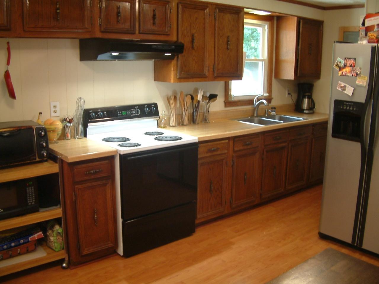 65 Carolina Road Rocky Mount, VA 24151 - Photo 3 of 34 kitchen