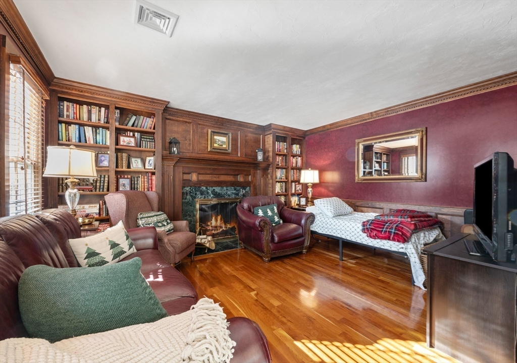 44 Meeting House Road Kingston, MA 02364 - Photo 18 of 35