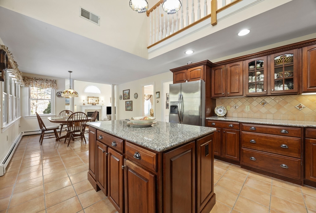 44 Meeting House Road Kingston, MA 02364 - Photo 8 of 35