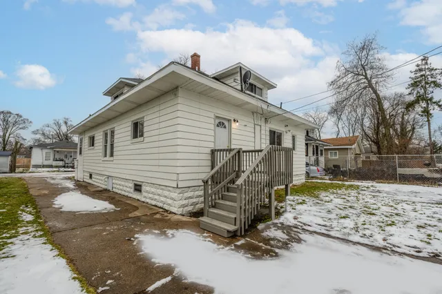 $165,000 | 575 Cass Street, Benton Harbor, MI 49022