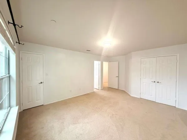 $2,200 | 3217 Judge Holland Lane, Plano, TX 75025