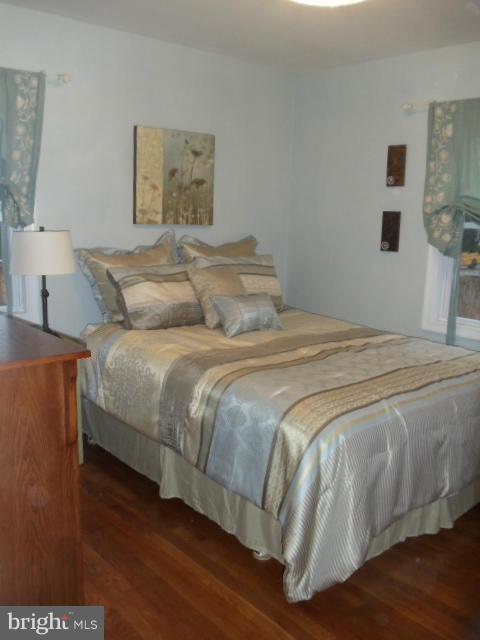 1840 Griffith Road Falls Church, VA 22043 - Photo 10 of 21 Bedroom (Master)