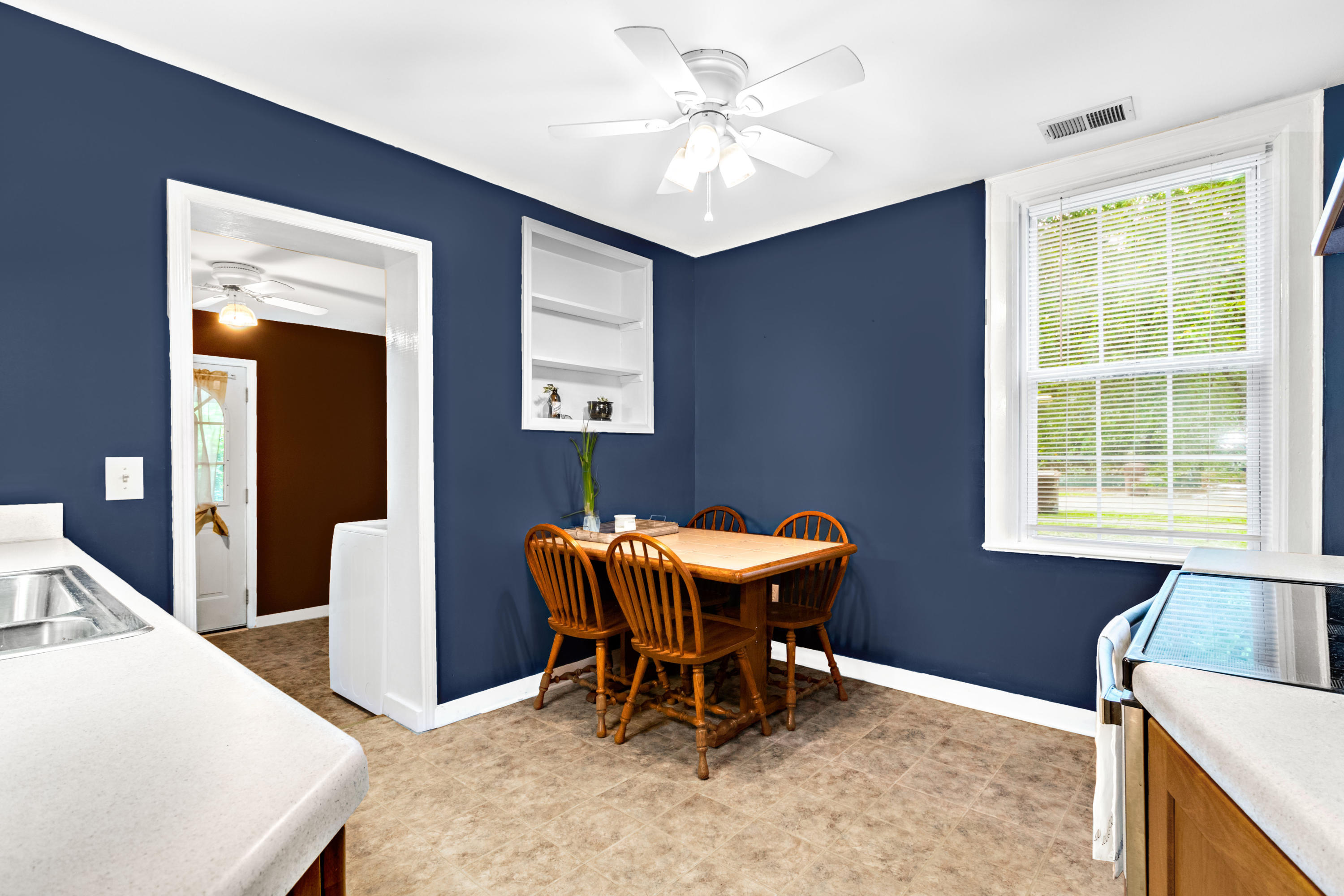 108 Broughton Road Moncks Corner, SC 29461 - Photo 13 of 25 Breakfast Nook