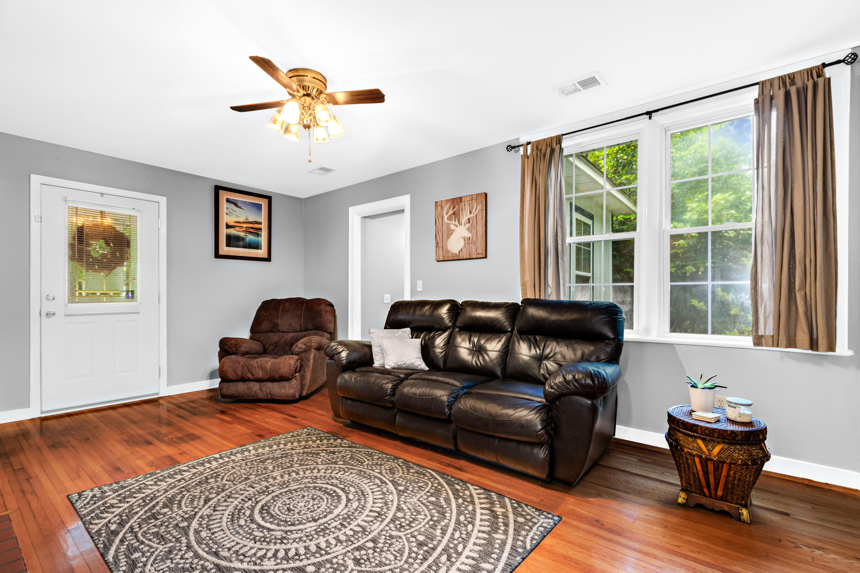 108 Broughton Road Moncks Corner, SC 29461 - Photo 6 of 25 Living Room