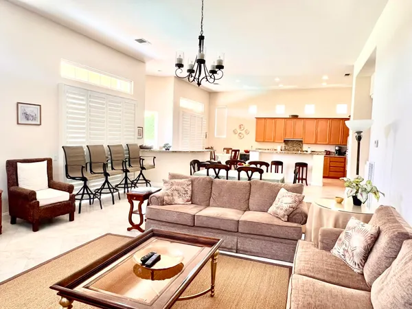 $5,200 | 18 VÃa Bella, Rancho Mirage, CA 92270