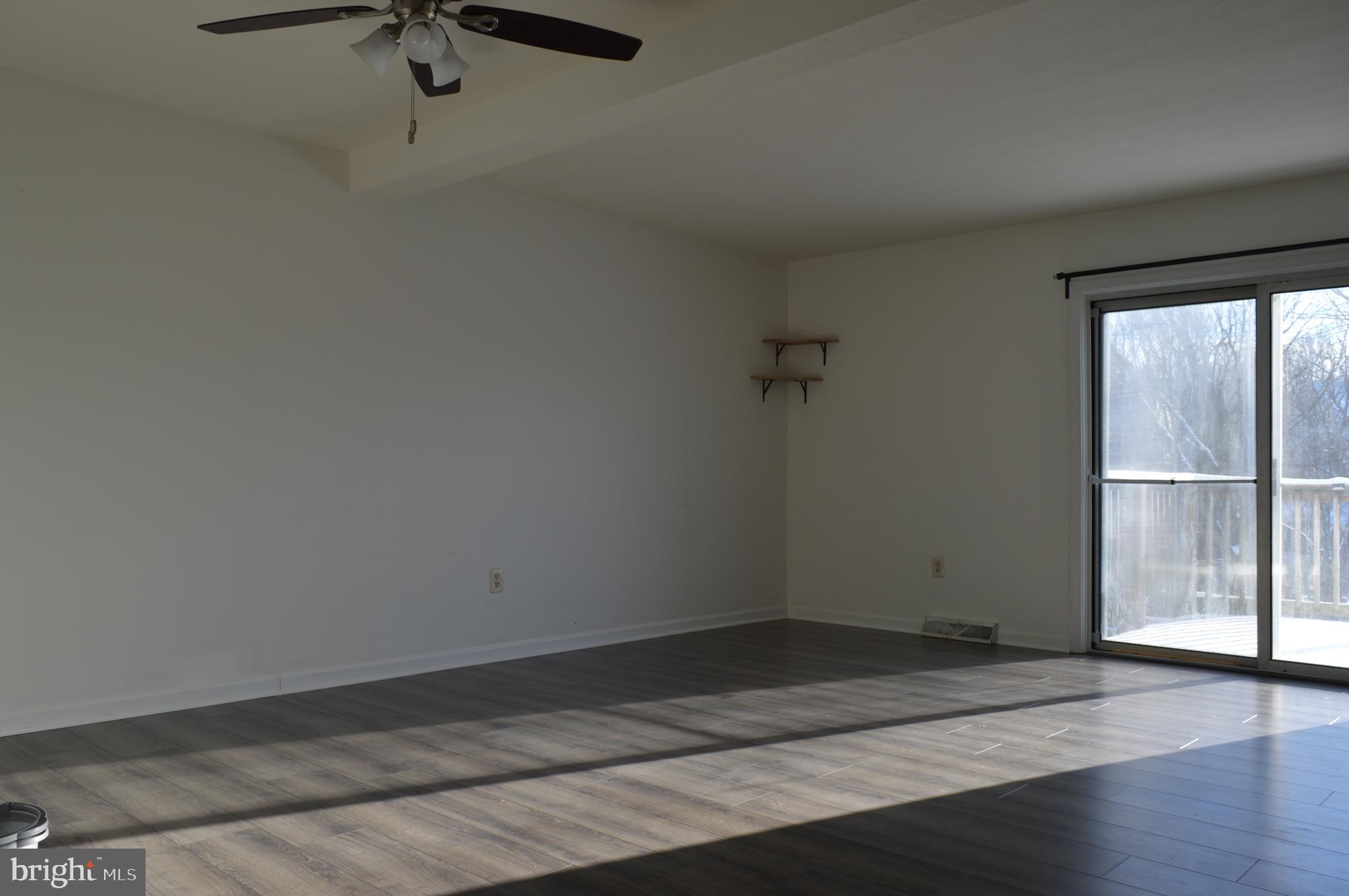 890 Gaming Square Hampstead, MD 21074 - Photo 4 of 31