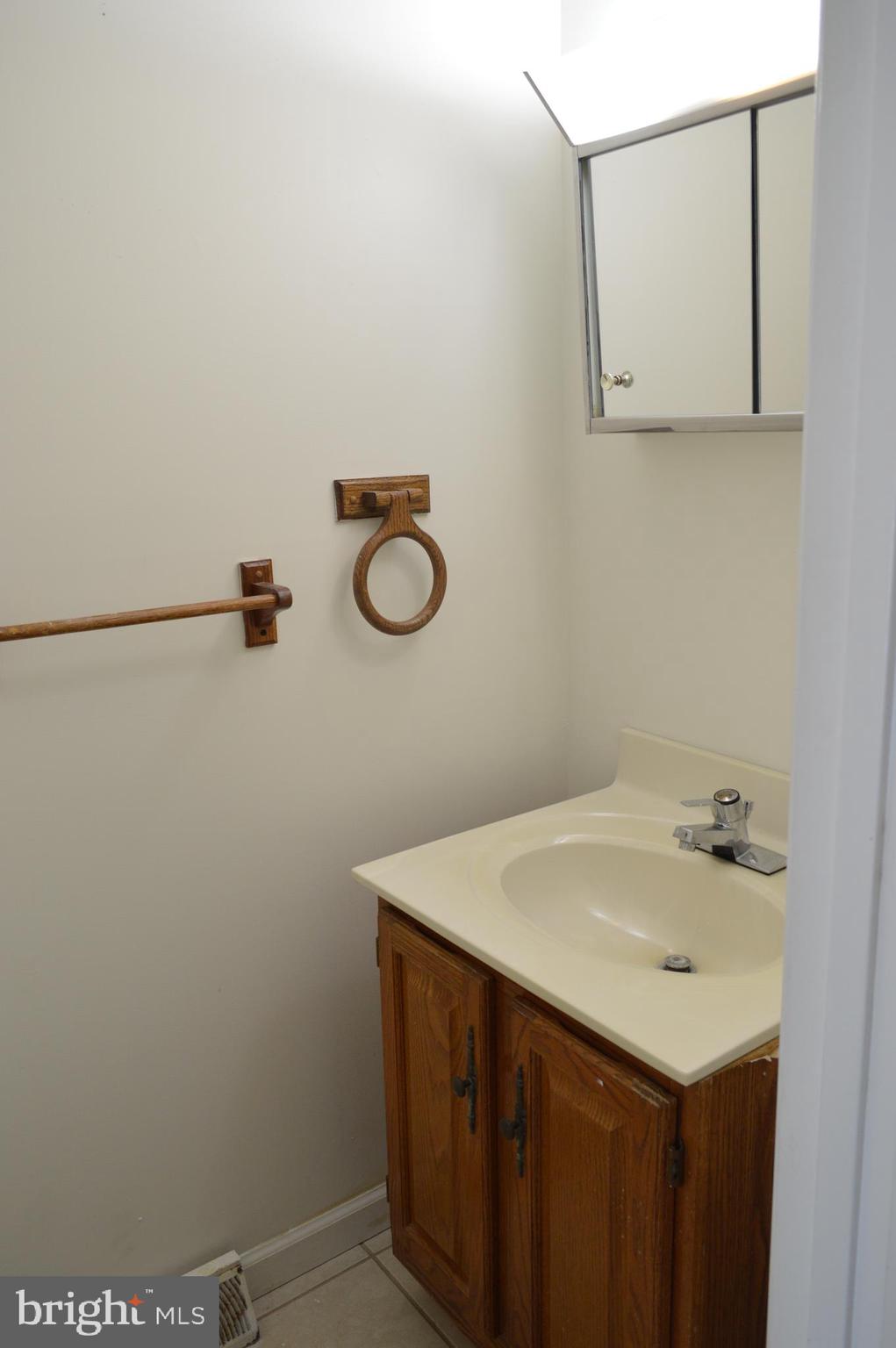 890 Gaming Square Hampstead, MD 21074 - Photo 8 of 31