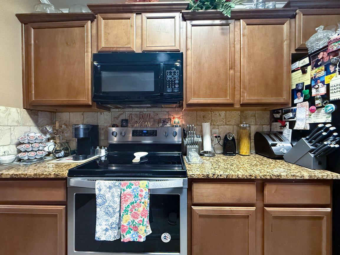 4606 Hawken Street Amarillo, TX 79118 - Photo 11 of 31 Kitchen-6