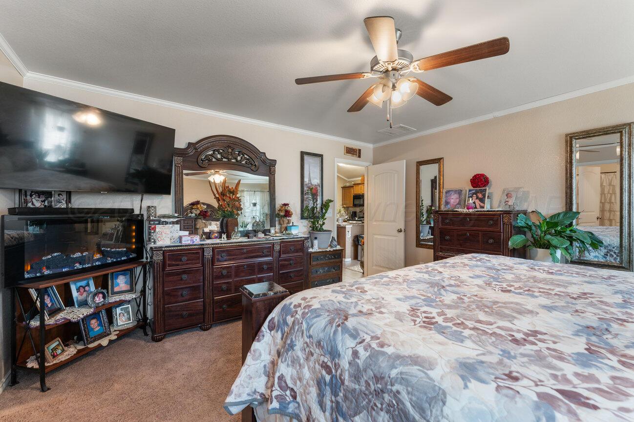 4606 Hawken Street Amarillo, TX 79118 - Photo 18 of 31 Primary Bedroom
