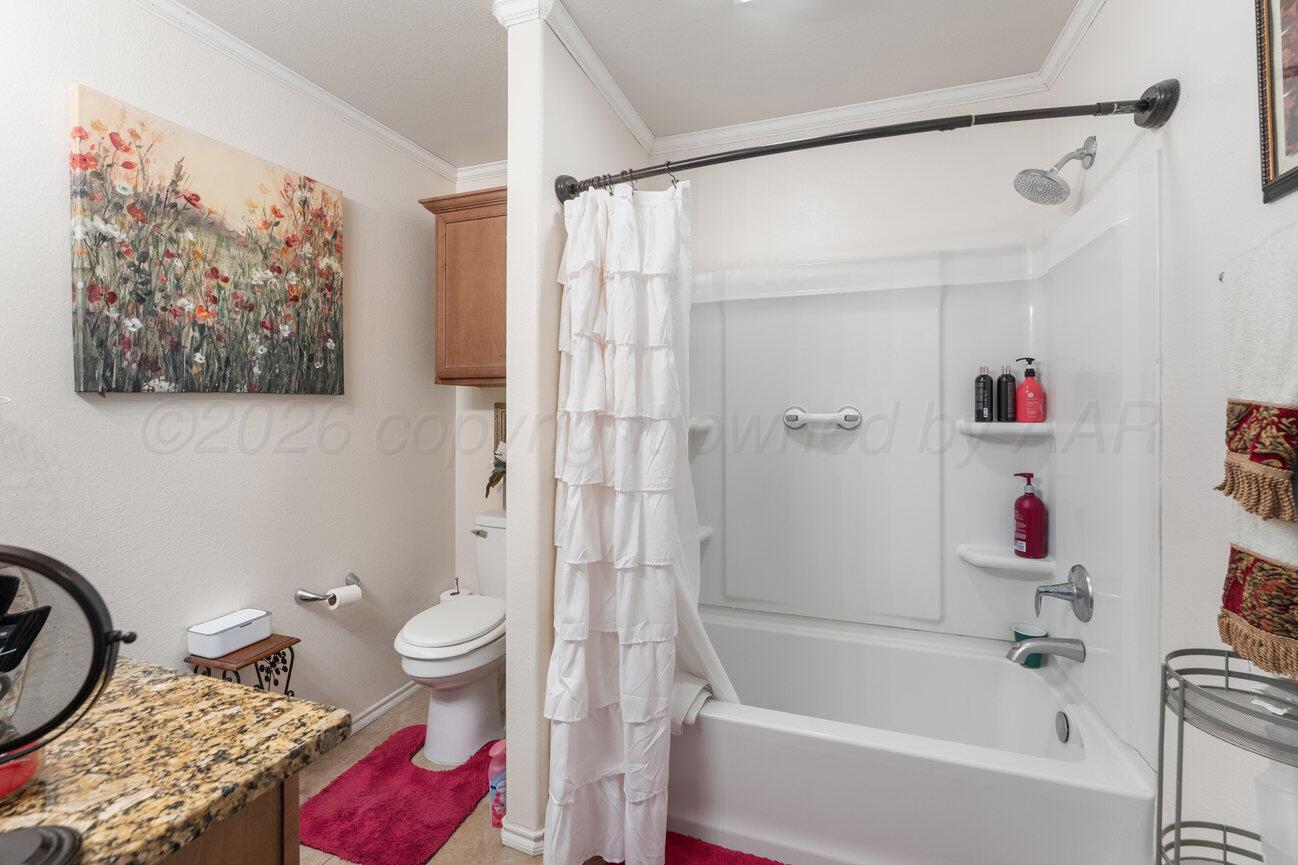 4606 Hawken Street Amarillo, TX 79118 - Photo 21 of 31 Primary Bath