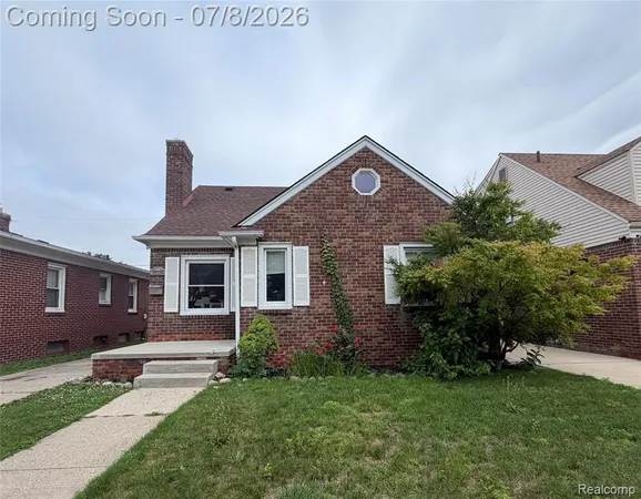 $2,000 | 22776 Arlington Street, Dearborn, MI 48128