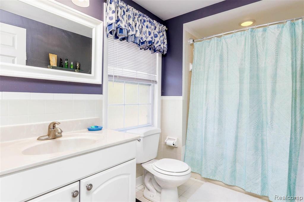 759 Shoreham Road Grosse Pointe Woods, MI 48236 - Photo 33 of 59