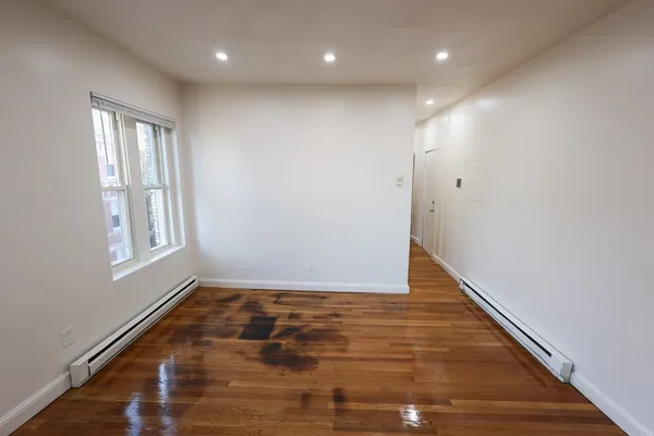 $2,500 | 1 Kenilworth Street, Unit 5, Boston, MA 02119