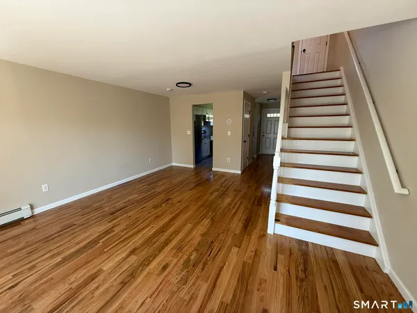 $2,250 | 1001 Old Colony Road, Unit 24, Meriden, CT 06451