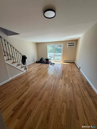 $2,250 | 1001 Old Colony Road, Unit 24, Meriden, CT 06451