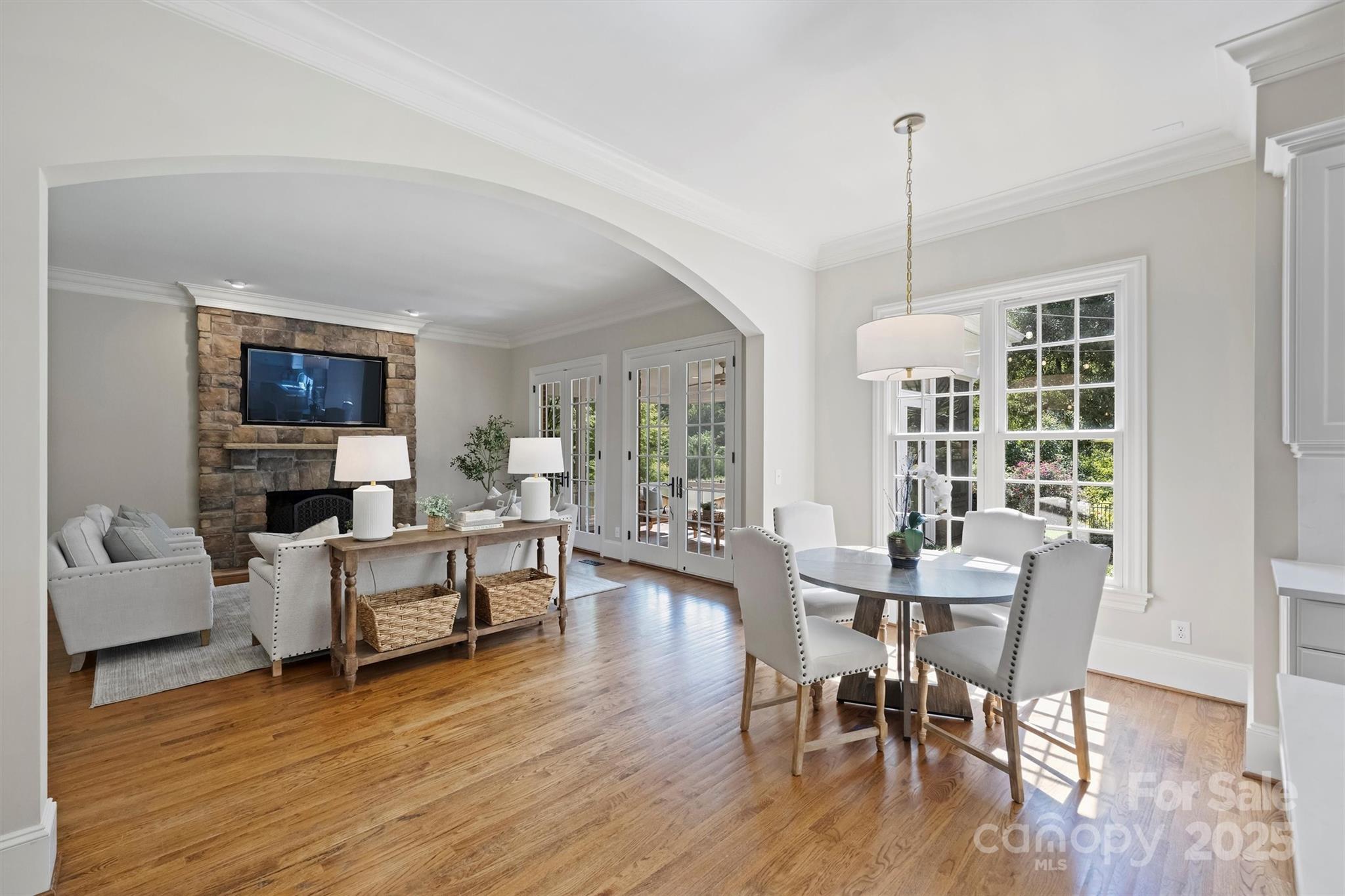 5827 Riley's Ridge Road Charlotte, NC 28226 - Photo 20 of 48 a view of a livingroom with furniture window and wooden floor