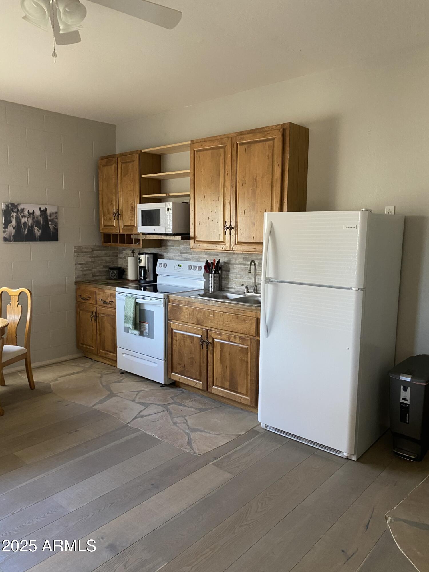 23 East Cloud Road Phoenix, AZ 85086 - Photo 23 of 62 IMG_7188-scaled