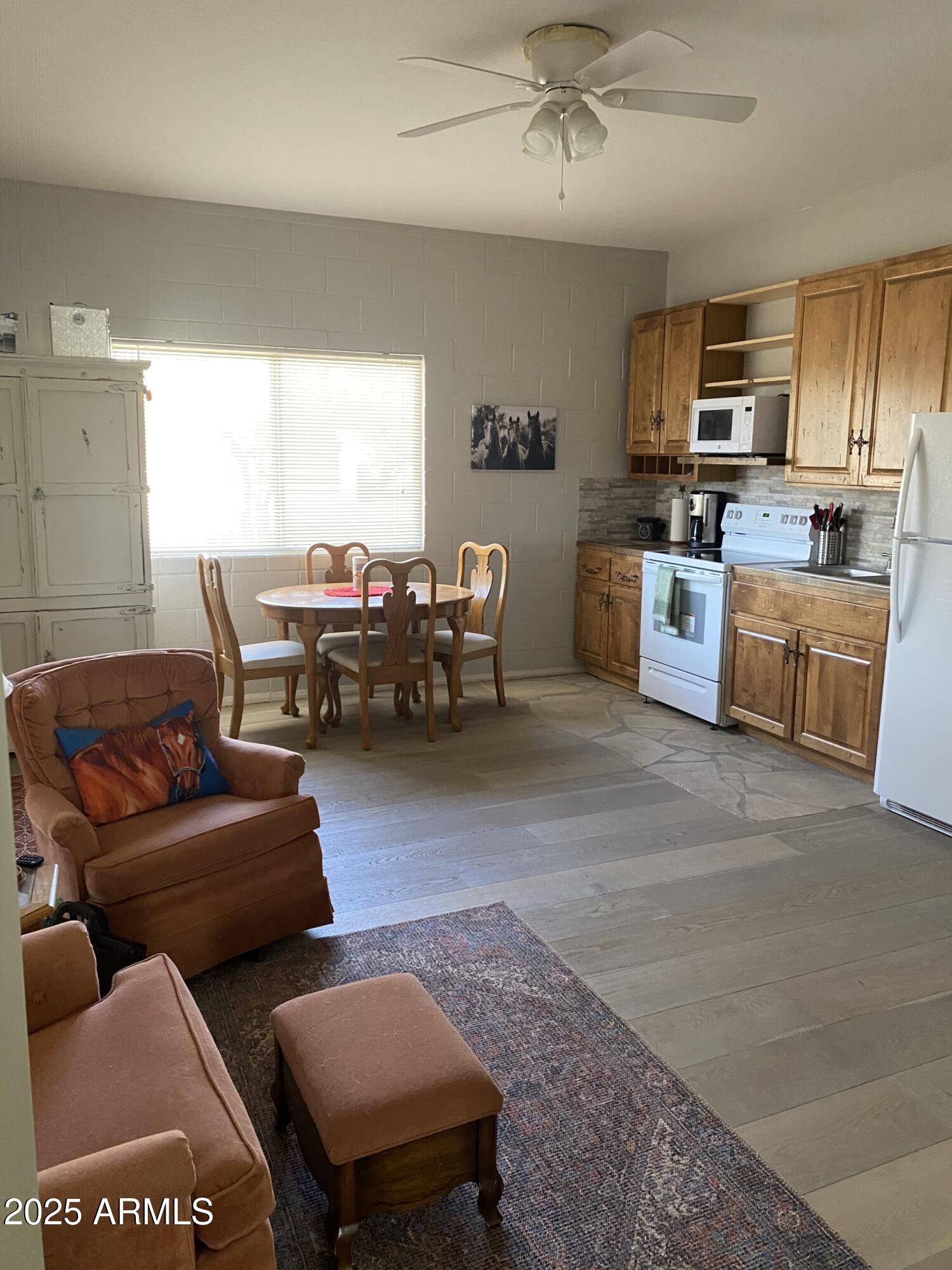 23 East Cloud Road Phoenix, AZ 85086 - Photo 29 of 62 IMG_7201-scaled